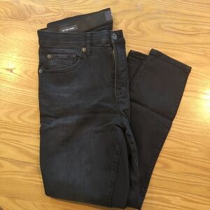 Torrid Sky High Skinny Jeans Short